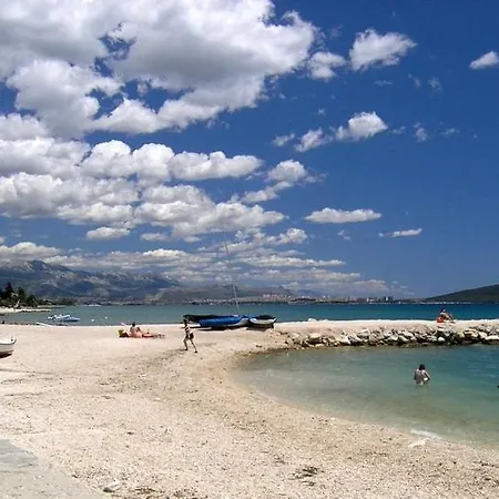 Apartment Joseph's By The Sea Kastela