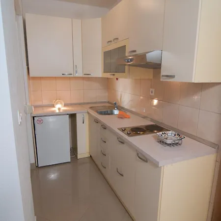 Apartment Joseph's By The Sea *