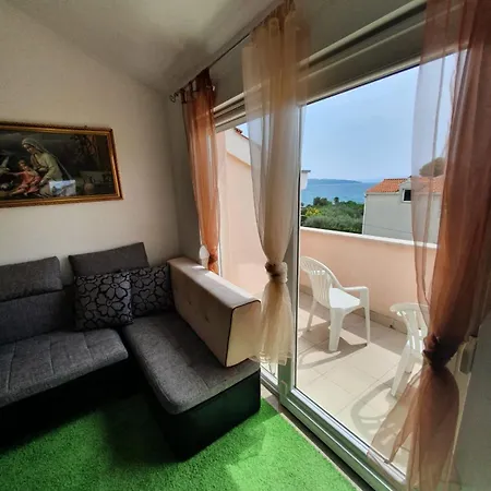 Apartment Joseph's By The Sea *